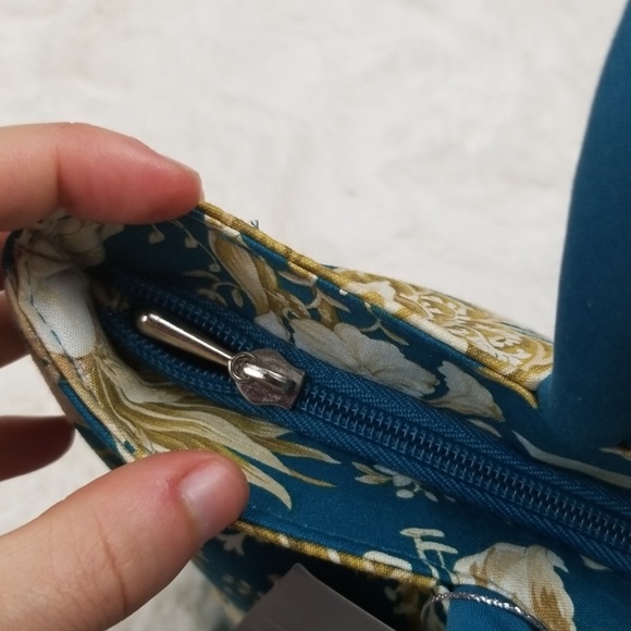 Raymond Waites Insulated Lunch Tote - Picture 5 of 5